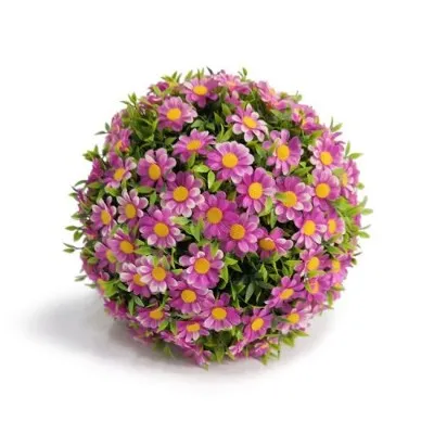 Topiary trava kugle sa svjetlima